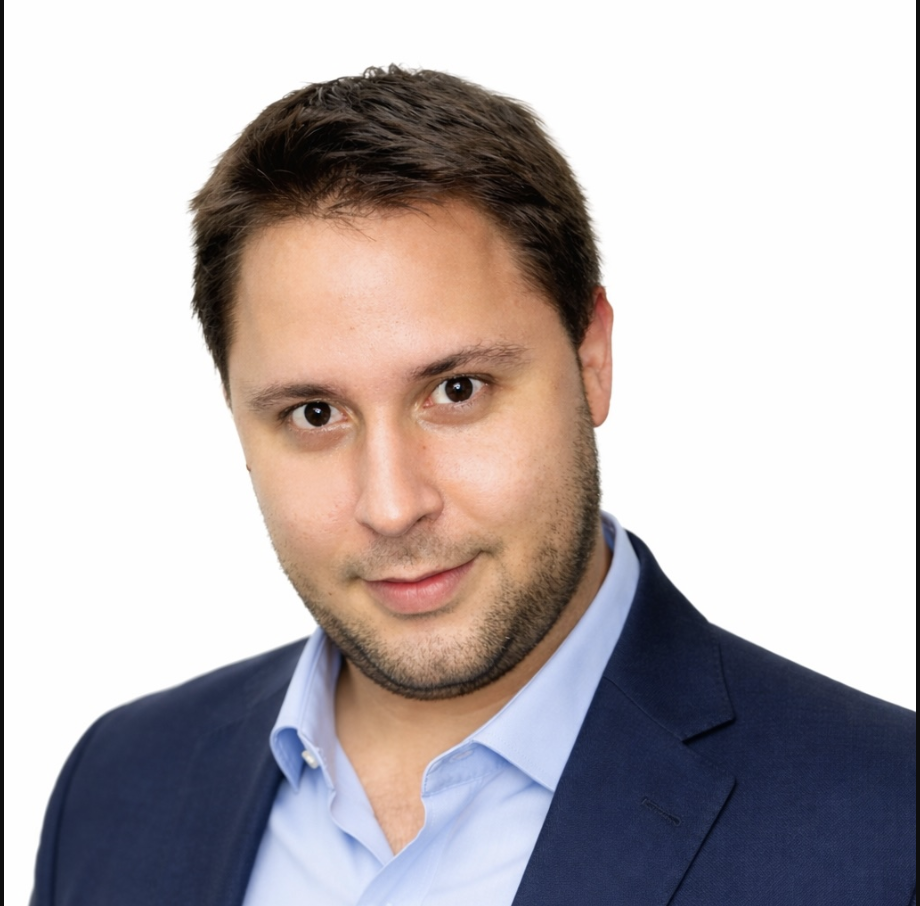 Adrián José Gómez Fernández
